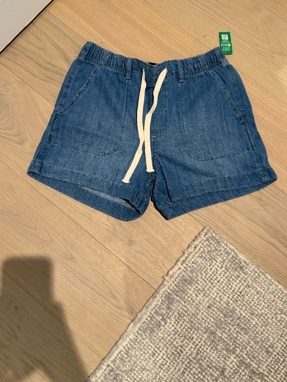 NWT Gap Denim Shorts